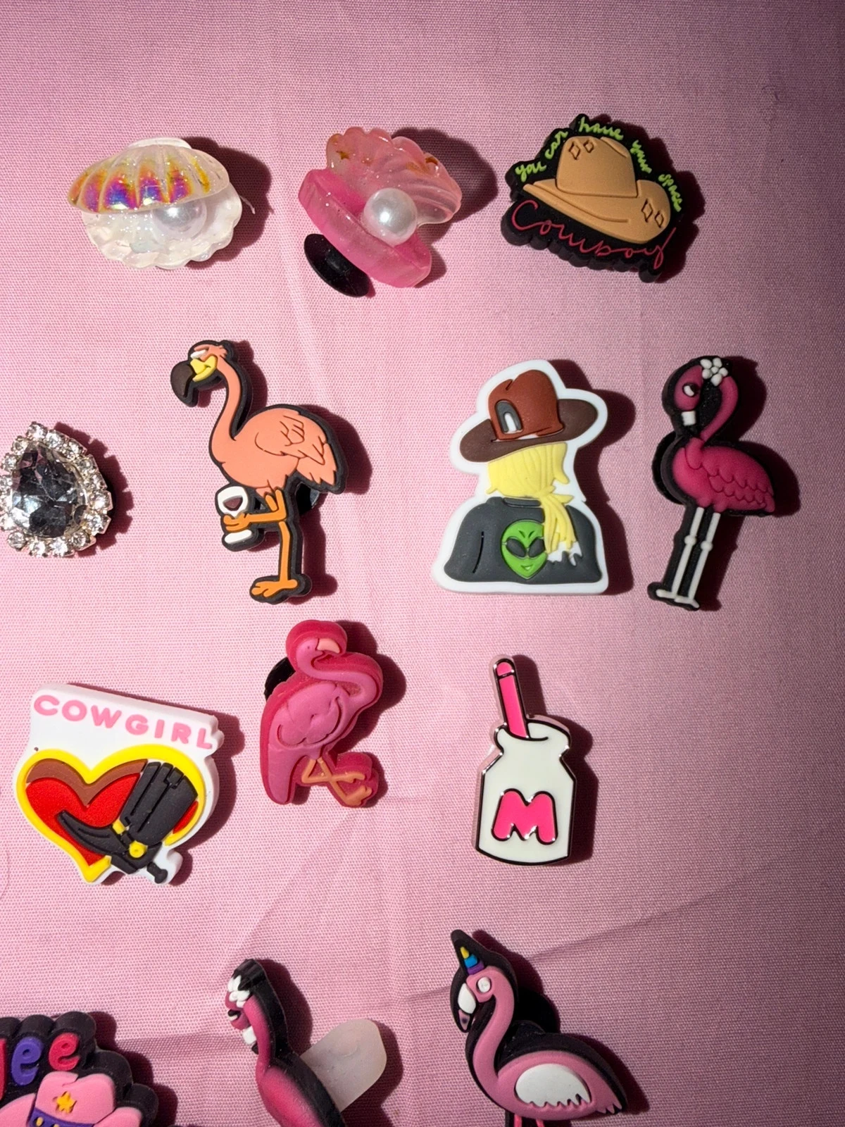 Crocs pins 1€ for one! Please read – photo 5